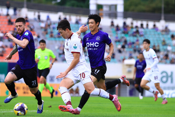 <b>광주</b>FC, <b>안양</b>과 0-0…6위 지켜