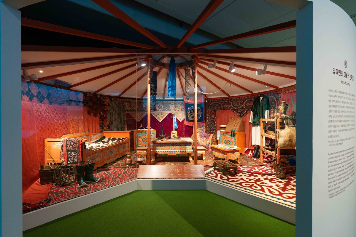 '길 위의 노마드' 전시에서 만날 수 있는 유목민의 이동식 천막집. ACC 제공