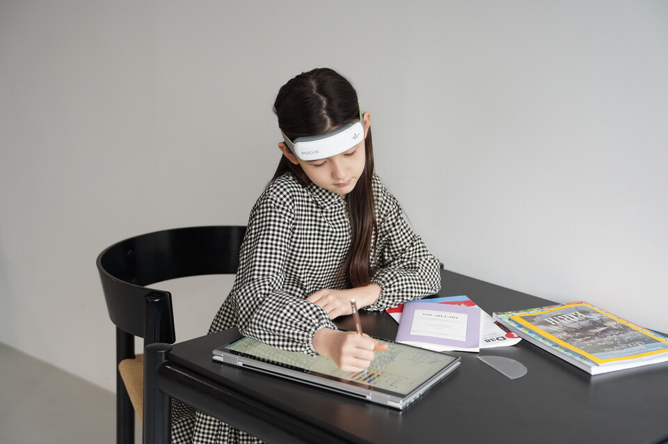 왓슨앤컴퍼니,' 두뇌활동 개선 기기' 교육현장 도입 - 뉴스 썸네일 이미지