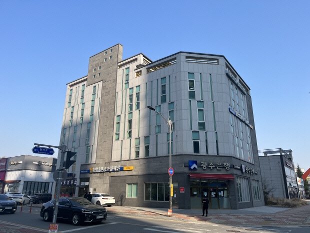 전남신보, 소상공인 보증 규모 대폭 확대 - 뉴스 썸네일 이미지