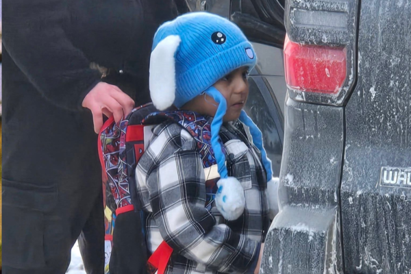 미국 이민 구금 사건과 더불어민주당과 조국혁신당의 합당 논의 가열, 한국 증시의 새로운 국면