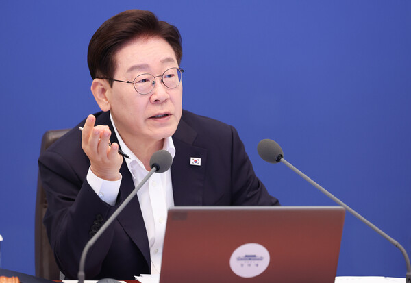 "이제 집 없다"…<b>이 대통령</b>, <b>분당 아파트 매도</b> 임박