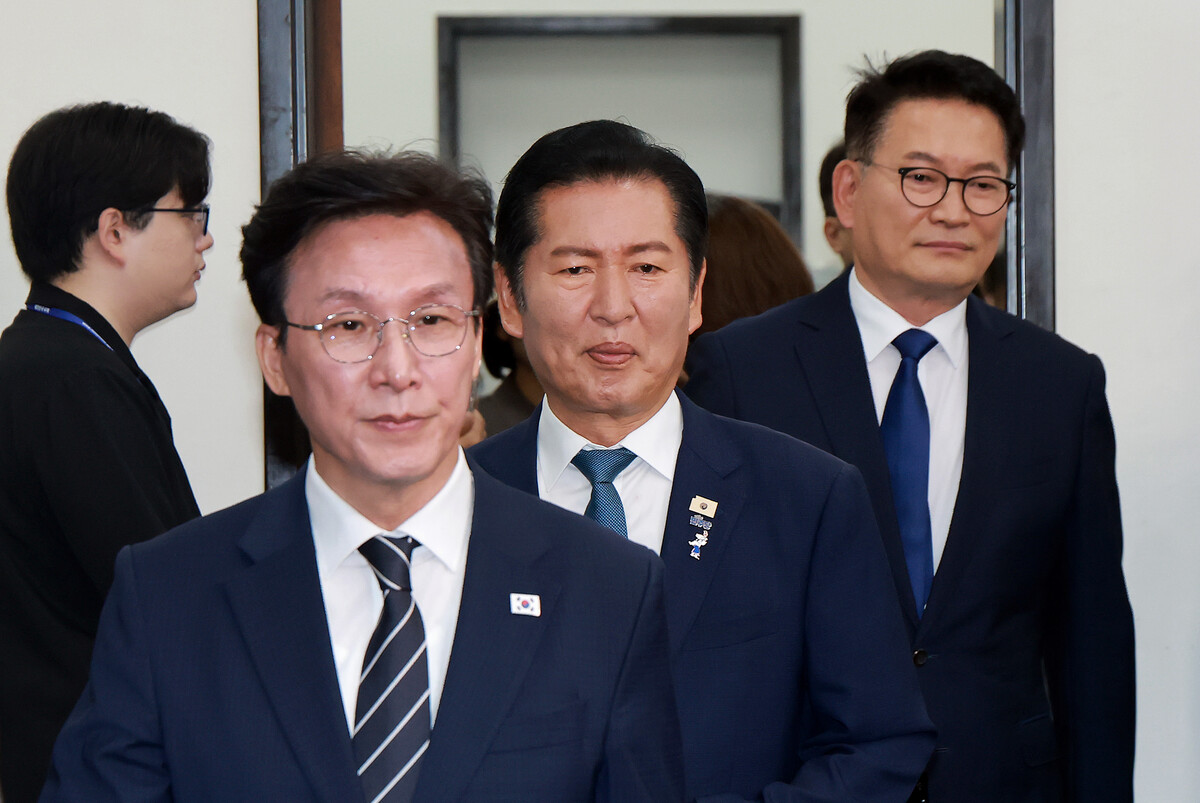 與 당대표 '김민석·정청래·송영길' 3파전 <b>압축</b>…친청계 최고위원 전원...