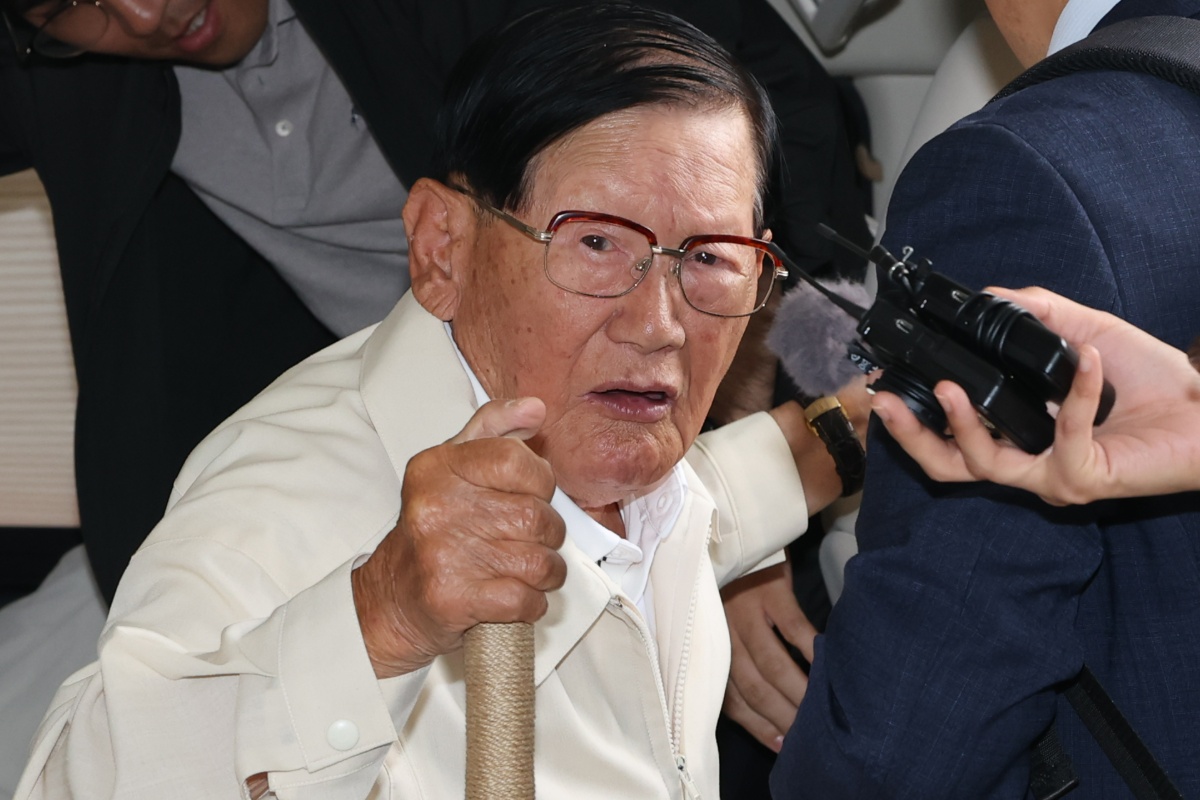 '국민의힘 당원 가입 <b>강요</b>' <b>이만희</b> 첫 재판…보석 여부도 심리