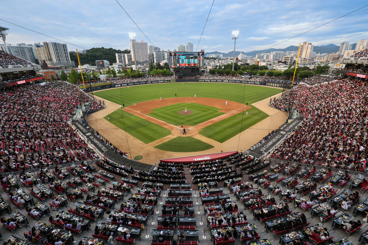 <b>KBO</b>, <b>잔여</b> 105경기 <b>일정</b> 발표…KIA, 10월 7일 롯데 원정서 시즌 완주