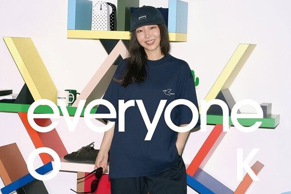 민희진, 일본 라이프스타일 매거진 표지 장식...'everyone ok' 협업 컬렉션... - 뉴스 썸네일 이미지