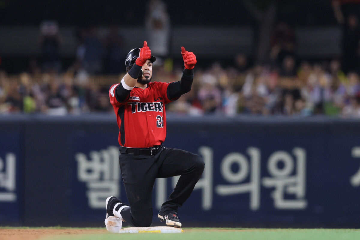 '카스트로 6타점' <b>KIA</b>, <b>KT</b> 상대 주말 시리즈 <b>스윕승</b>